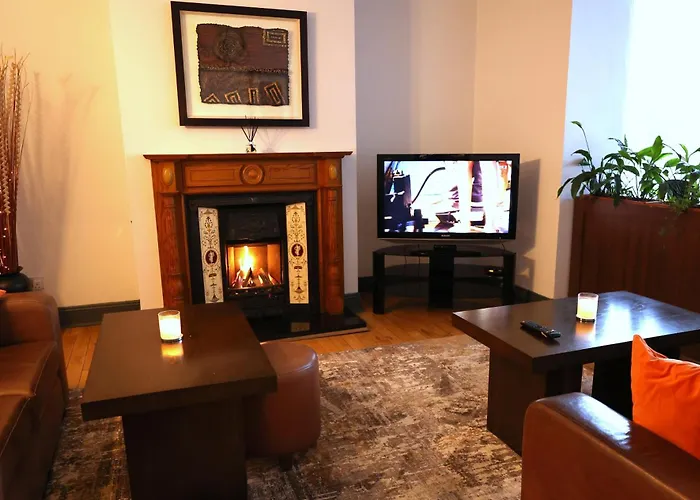 Alojamento de Acomodação e Pequeno-almoço Ferryport House 3*