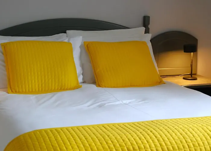 Alojamento de Acomodação e Pequeno-almoço Ferryport House 3*