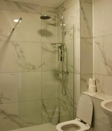 Alojamento de Acomodação e Pequeno-almoço Ferryport House Rosslare Harbour